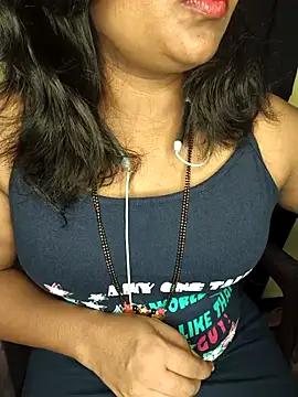 Snapshot of ur_love_kannada1 chatting on 04.25.26 ur love kannada1 online show from 04.25.26
