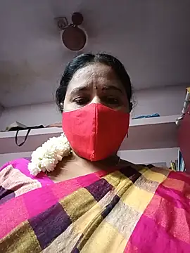 Snapshot of Tamilaunty35 chatting on 06.14.26 Tamilaunty35 online show from 06.14.26
