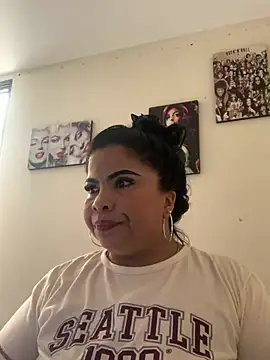 Snapshot of megan_purpura chatting on 04.30.26 megan purpura online show from 04.30.26