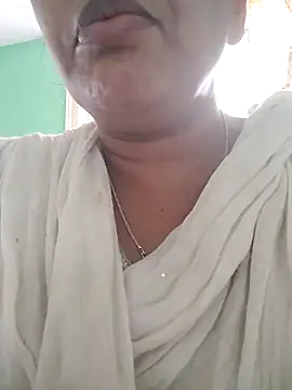 Snapshot of Monika_telugu_queen chatting on 05.09.26 Monika telugu queen online show from 05.09.26
