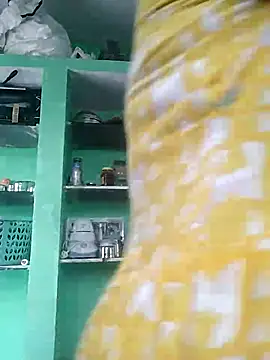 Snapshot of Monika_telugu_queen chatting on 05.15.26 Monika telugu queen online show from 05.15.26