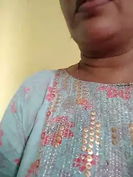 Snapshot of Monika_telugu_queen chatting on 05.22.26 Monika telugu queen online show from 05.22.26