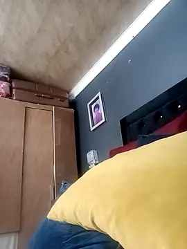 SweetBelly1 online show from 04.17.26