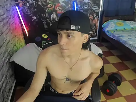 Snapshot of sebas_jusa chatting on 04.18.26 sebas jusa online show from 04.18.26