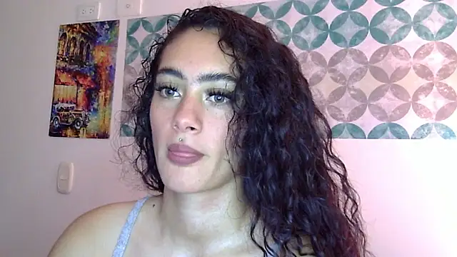 Snapshot of shelsy_d chatting on 05.13.26 shelsy d online show from 05.13.26