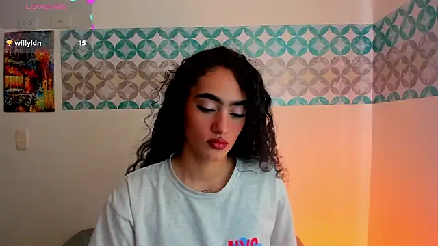 Snapshot of shelsy_d chatting on 05.16.26 shelsy d online show from 05.16.26