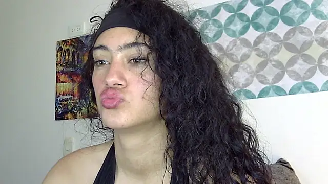 Snapshot of shelsy_d chatting on 05.21.26 shelsy d online show from 05.21.26