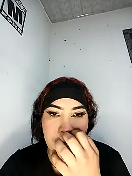 Snapshot of Maddy_sm chatting on 04.18.26 Maddy sm online show from 04.18.26