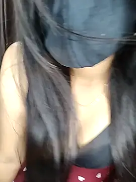 Snapshot of Eleena_G chatting on 04.21.26 Eleena G online show from 04.21.26