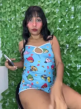 Snapshot of MELIZ_QUEEN chatting on 04.25.26 MELIZ QUEEN online show from 04.25.26
