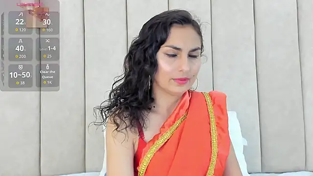 Snapshot of shaliny_ chatting on 05.26.26 shaliny online show from 05.26.26