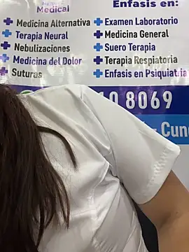 Snapshot of SARA_21- chatting on 04.16.26 SARA 21- online show from 04.16.26