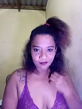 Snapshot of MissyLoveCreator chatting on 04.13.26 MissyLoveCreator online show from 04.13.26