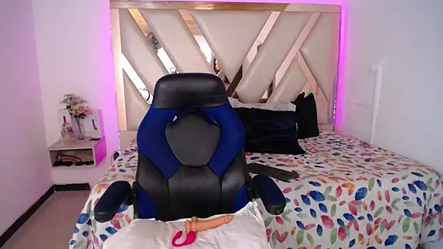 Snapshot of Miaa_ferrari1 chatting on 06.04.26 Miaa ferrari1 online show from 06.04.26