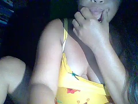Snapshot of PinayAnne chatting on 06.22.26 PinayAnne online show from 06.22.26