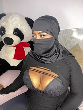 yasmin georgina online show from 04.29.26