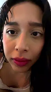 Snapshot of milakitti chatting on 07.23.26 milakitti online show from 07.23.26