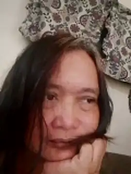 Snapshot of jeanyummytits chatting on 05.14.26 jeanyummytits online show from 05.14.26