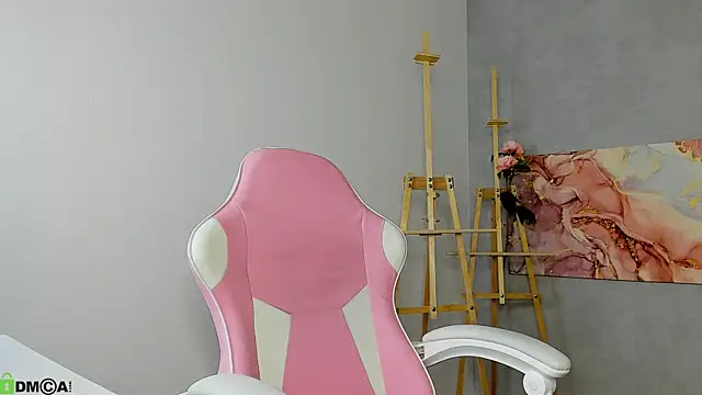 Snapshot of Milena_Milyan chatting on 07.04.26 Milena Milyan online show from 07.04.26