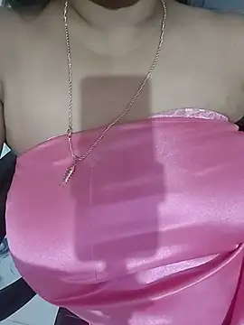 Snapshot of SexySindrela chatting on 06.27.26 SexySindrela online show from 06.27.26