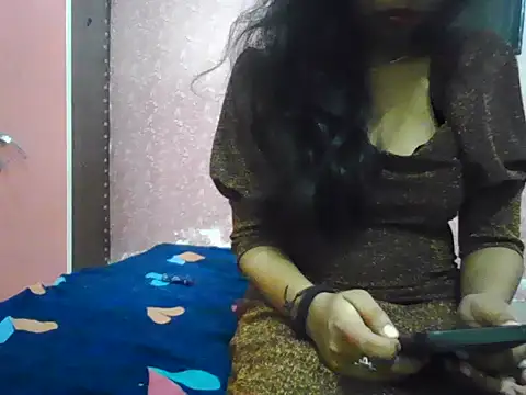 Snapshot of Malikaaa_V chatting on 08.04.26 Malikaaa V online show from 08.04.26