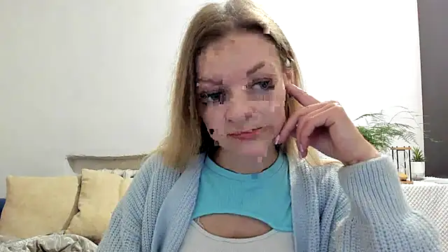 Snapshot of Severina7 chatting on 04.15.26 Severina7 online show from 04.15.26