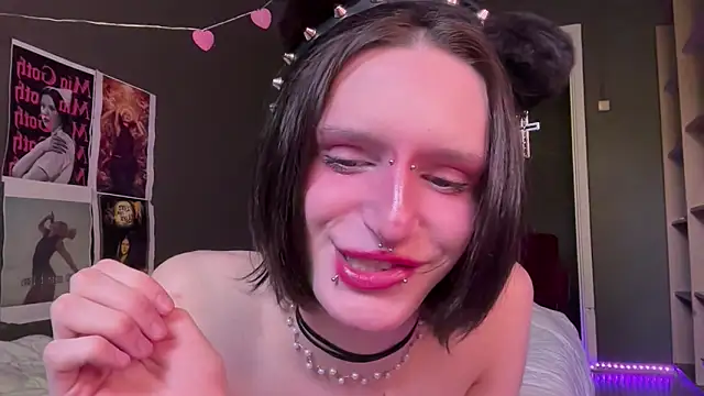 Niky Long online show from 05.18.26