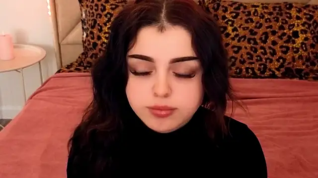 SinfulKittenn online show from 04.26.26