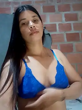 Snapshot of Sexy-Violet-20 chatting on 04.20.26 Sexy-Violet-20 online show from 04.20.26