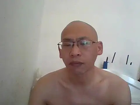 Snapshot of benly118 chatting on 04.30.26 benly118 online show from 04.30.26