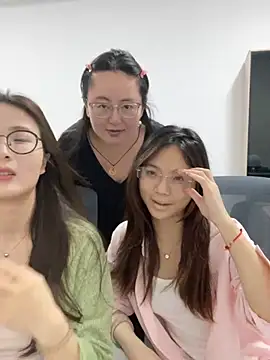 Snapshot of Taosi11 chatting on 05.14.26 Taosi11 online show from 05.14.26
