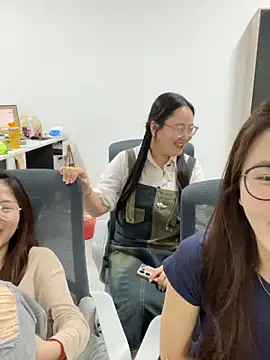 Snapshot of Taosi11 chatting on 05.21.26 Taosi11 online show from 05.21.26