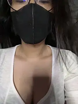 Snapshot of ZzyzyZ-009 chatting on 07.17.26 ZzyzyZ-009 online show from 07.17.26