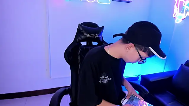 Adrien silex online show from 04.16.26