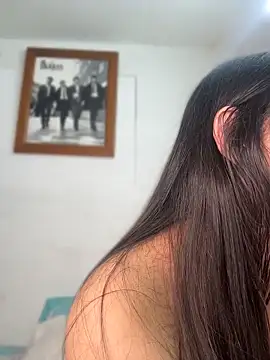 emily g11 online show from 04.23.26