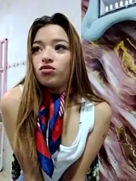 Snapshot of sally_candy chatting on 04.13.26 sally candy online show from 04.13.26