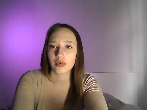 Snapshot of DarkMirel chatting on 04.20.26 DarkMirel online show from 04.20.26