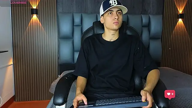Snapshot of mohamed_malik chatting on 05.30.26 mohamed malik online show from 05.30.26