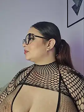 Snapshot of Nicolevega1 chatting on 06.12.26 Nicolevega1 online show from 06.12.26
