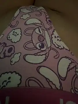 pazzuttraa online show from 04.17.26