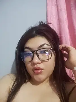 Mia2024 online show from 04.14.26