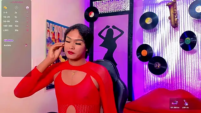 Snapshot of _Isabella_Castro chatting on 05.07.26 Isabella Castro online show from 05.07.26