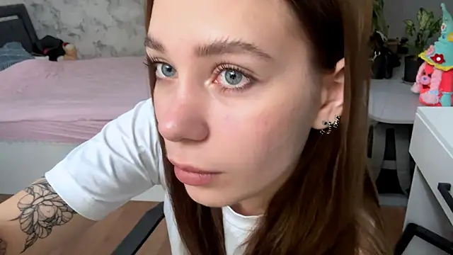 FlufyRabbit online show from 04.16.26