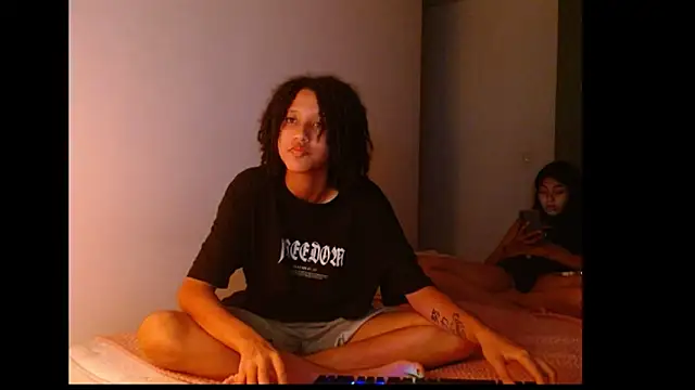 Snapshot of Stefy_sophie03 chatting on 06.16.26 Stefy sophie03 online show from 06.16.26