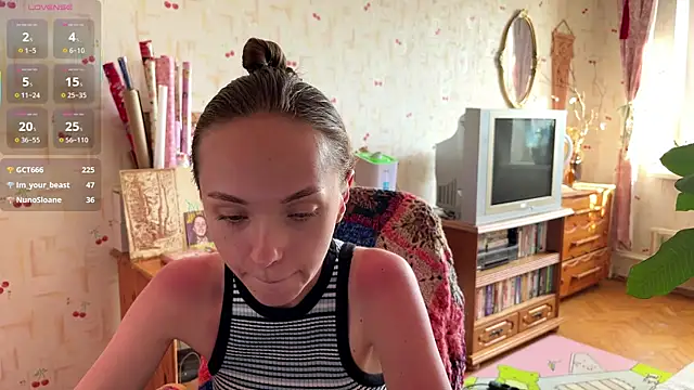 Snapshot of AdriannaBill chatting on 06.21.26 AdriannaBill online show from 06.21.26