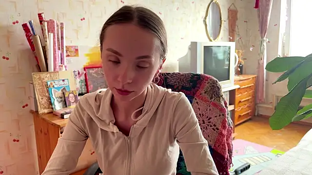 Snapshot of AdriannaBill chatting on 07.07.26 AdriannaBill online show from 07.07.26