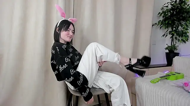 AliFlentroy online show from 04.18.26