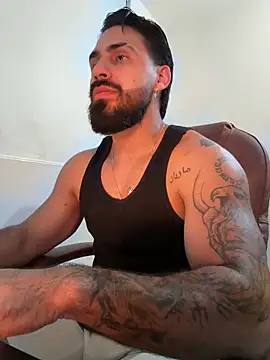 Snapshot of Ryan_Black3 chatting on 05.12.26 Ryan Black3 online show from 05.12.26