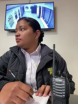 Snapshot of VANNESA_SECURITY chatting on 04.14.26 VANNESA SECURITY online show from 04.14.26