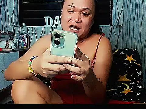 TsDomBella online show from 04.16.26